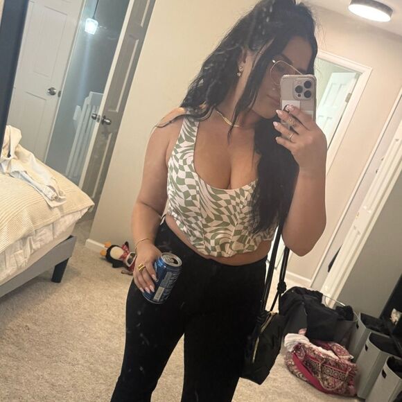 FL&L party top - Picture 2 of 7